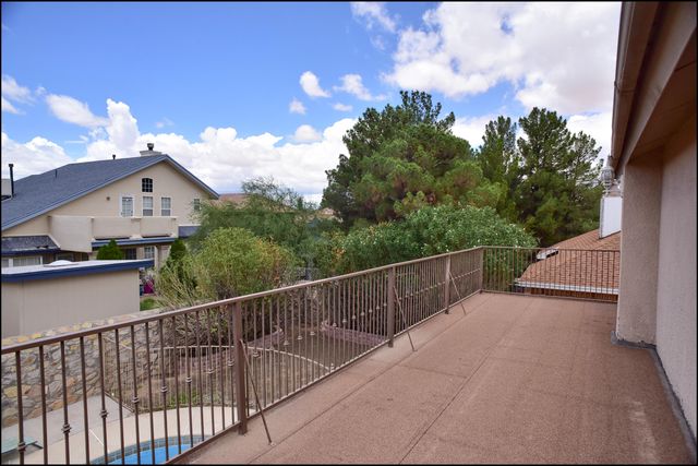 2041 SHADOW RIDGE Drive, El Paso, TX 79938