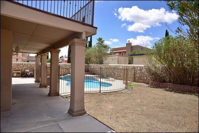2041 SHADOW RIDGE Drive, El Paso, TX 79938