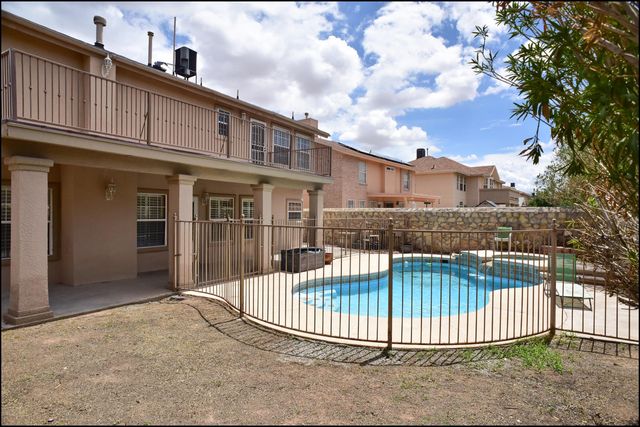 2041 SHADOW RIDGE Drive, El Paso, TX 79938