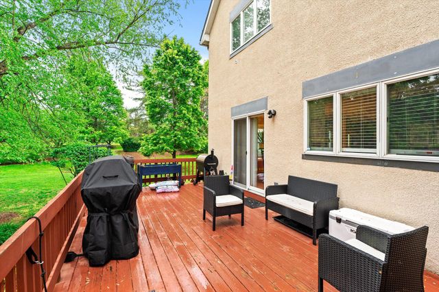 22 EXETER CT, Princeton, NJ 08540