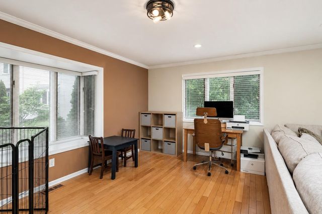 22 EXETER CT, Princeton, NJ 08540