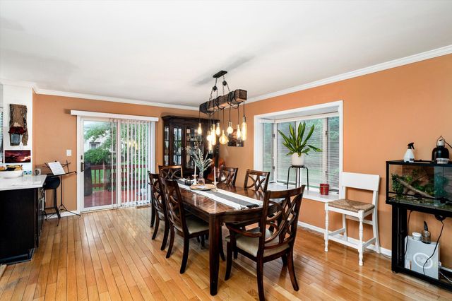 22 EXETER CT, Princeton, NJ 08540