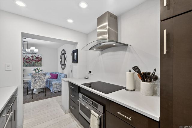 7701 Wurzbach Rd Apt 2006, San Antonio, TX 78229