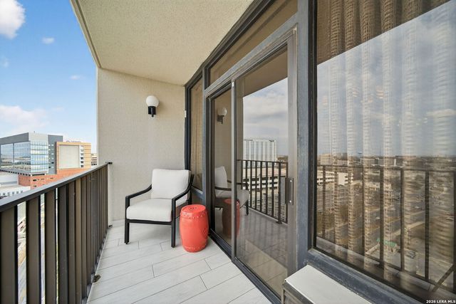 7701 Wurzbach Rd Apt 2006, San Antonio, TX 78229