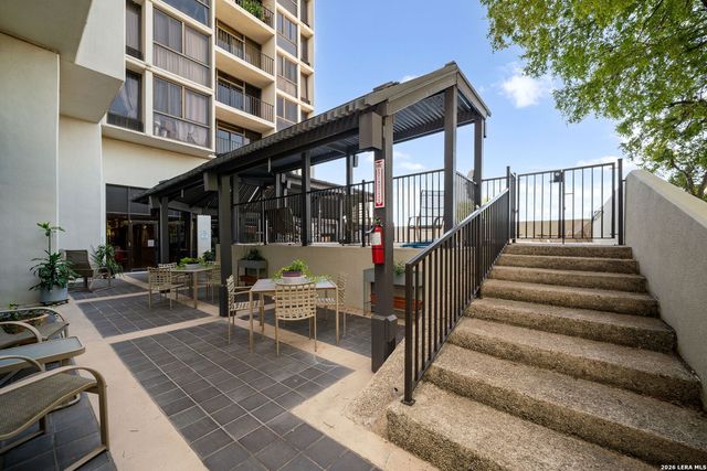 7701 Wurzbach Rd Apt 2006, San Antonio, TX 78229