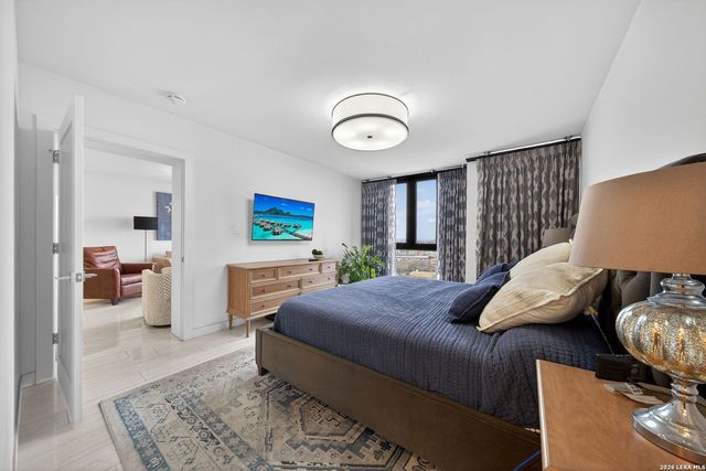 7701 Wurzbach Rd Apt 2006, San Antonio, TX 78229