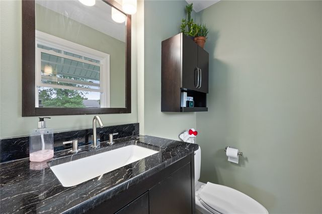 2323 Upland Drive SE, Cedar Rapids, IA 52403