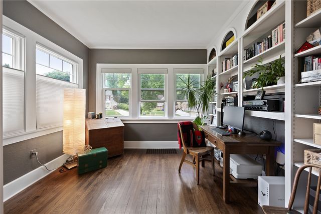 2323 Upland Drive SE, Cedar Rapids, IA 52403