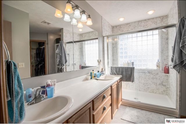 1000 Garden Street, Bennet, NE 68317