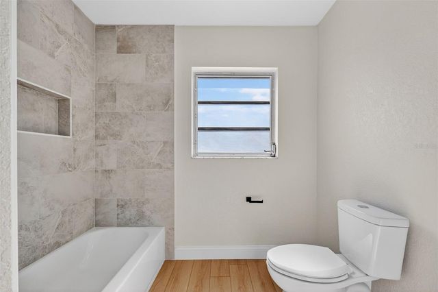 5008 E CLUSTER AVENUE, Tampa, FL 33617