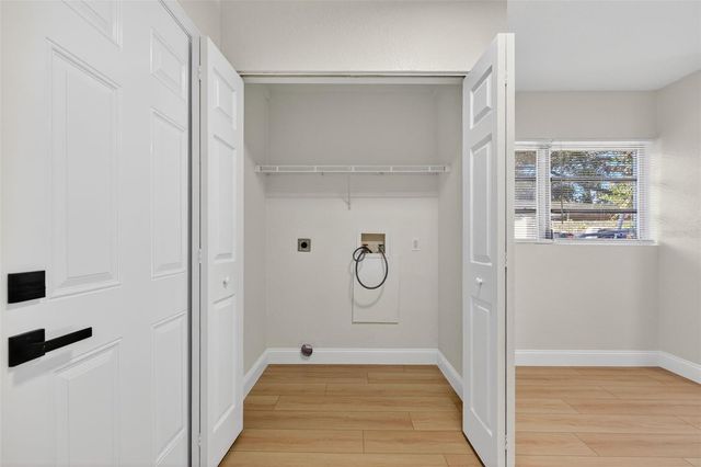 5008 E CLUSTER AVENUE, Tampa, FL 33617