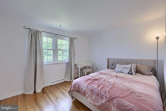 1604 ROBERT RD, Lancaster, PA 17601