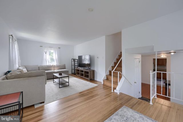 1604 ROBERT RD, Lancaster, PA 17601