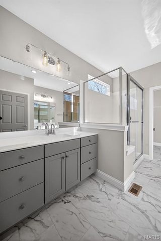 202 Keaton Woods Drive, O'fallon, MO 63368