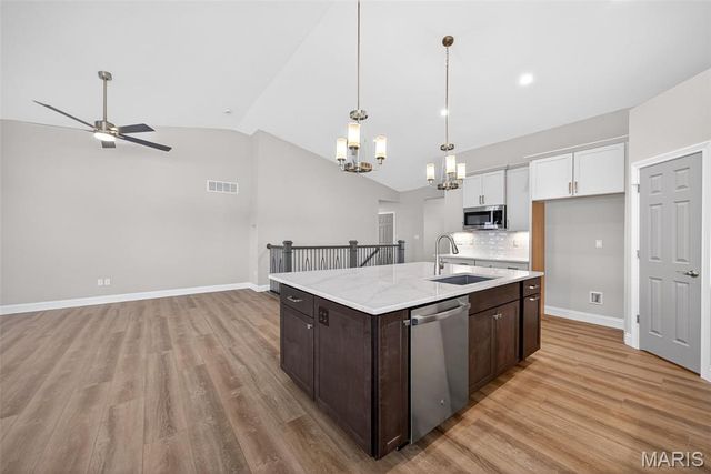 202 Keaton Woods Drive, O'fallon, MO 63368