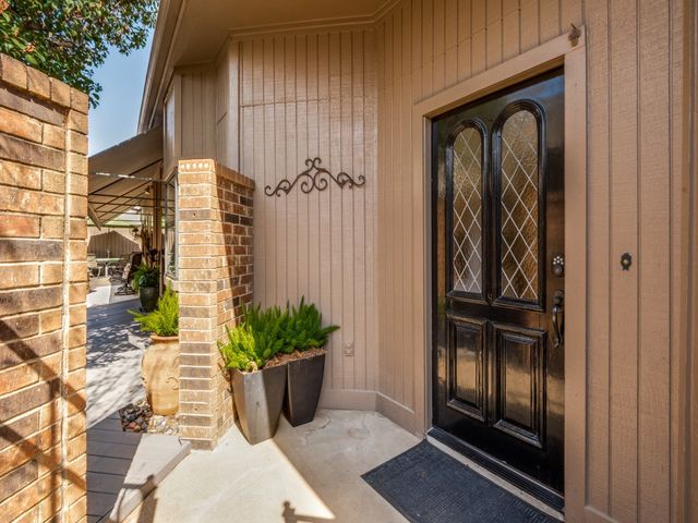 4463 Rushing Road, Dallas, TX 75287