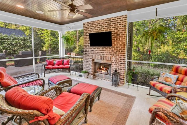 684 Chamberlin Rd., Myrtle Beach, SC 29588