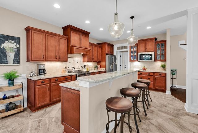 684 Chamberlin Rd., Myrtle Beach, SC 29588