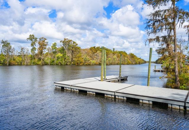 684 Chamberlin Rd., Myrtle Beach, SC 29588