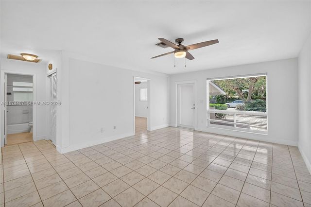 5650-5652 NE 17 TERRACE, NE 17th Ter, Fort Lauderdale, FL 33334