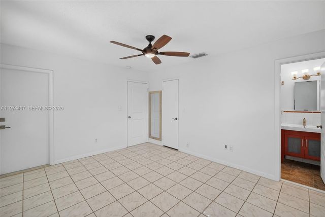 5650-5652 NE 17 TERRACE, NE 17th Ter, Fort Lauderdale, FL 33334
