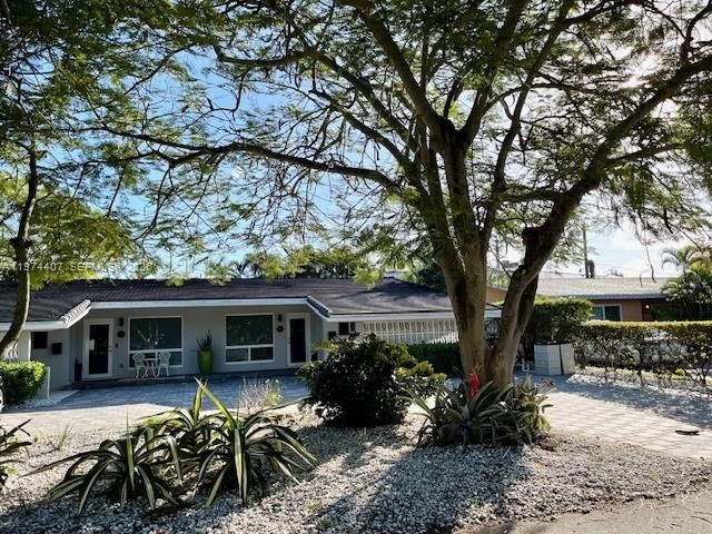 5650-5652 NE 17 TERRACE, NE 17th Ter, Fort Lauderdale, FL 33334