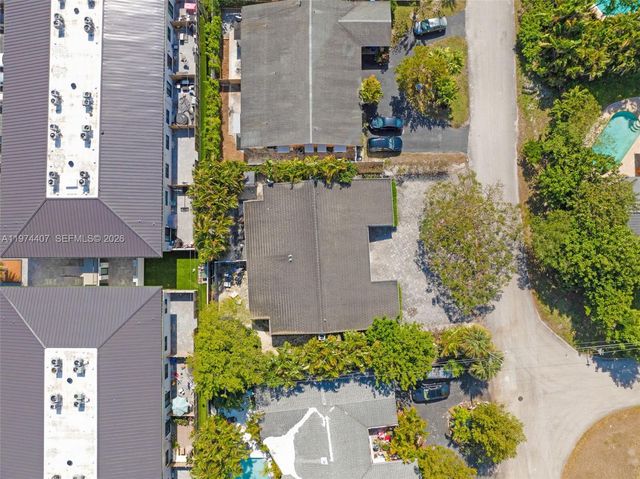 5650-5652 NE 17 TERRACE, NE 17th Ter, Fort Lauderdale, FL 33334