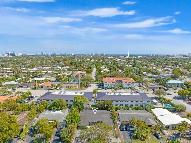 5650-5652 NE 17 TERRACE, NE 17th Ter, Fort Lauderdale, FL 33334