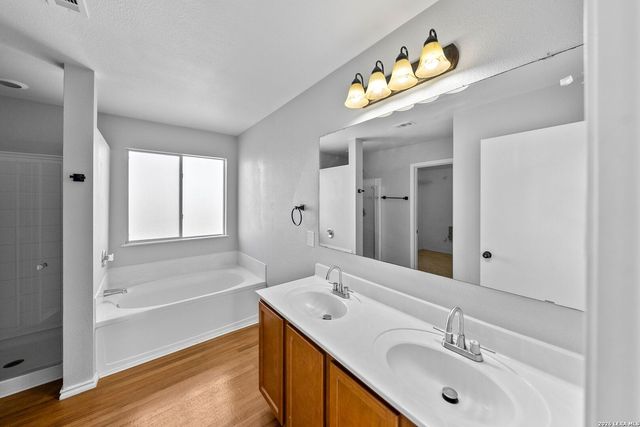 25615 Velvet Rose, San Antonio, TX 78260