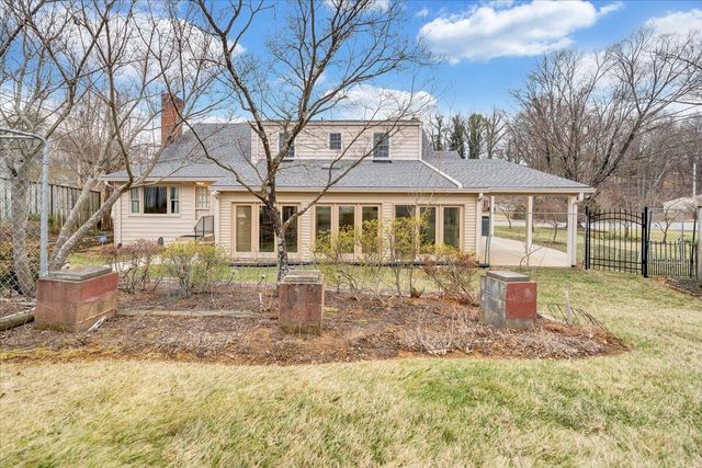 2612 Beverly BLVD, Roanoke, VA 24015