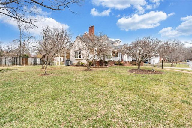 2612 Beverly BLVD, Roanoke, VA 24015