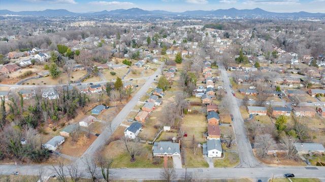 2612 Beverly BLVD, Roanoke, VA 24015