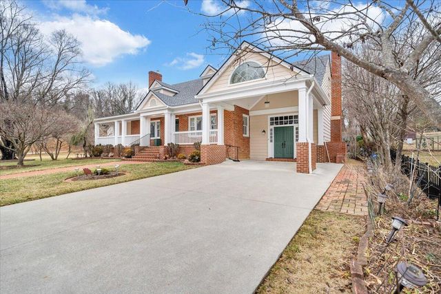 2612 Beverly BLVD, Roanoke, VA 24015