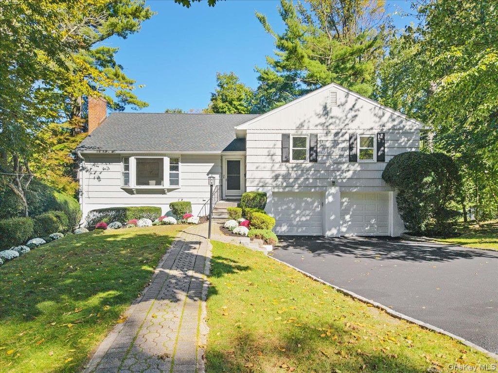 97 Runyon Place, Scarsdale, NY 10583 — exterior
