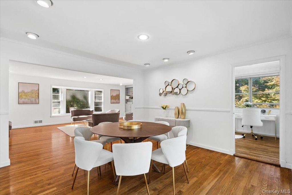 97 Runyon Place, Scarsdale, NY 10583 — photo 5