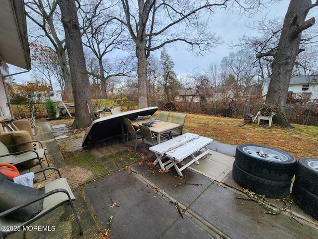 26 Oregon Avenue, Jackson, NJ 08527