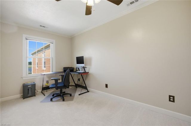 702 Lipton DR, Newport News, VA 23608