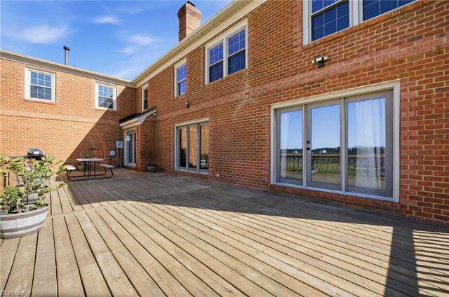 702 Lipton DR, Newport News, VA 23608