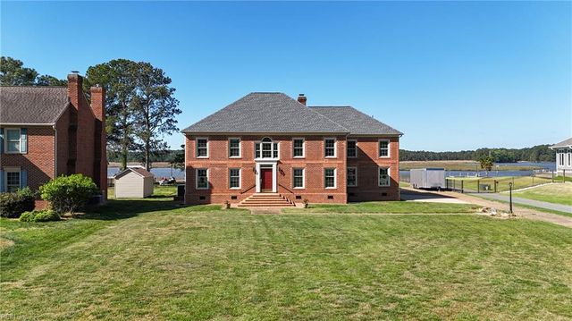 702 Lipton DR, Newport News, VA 23608