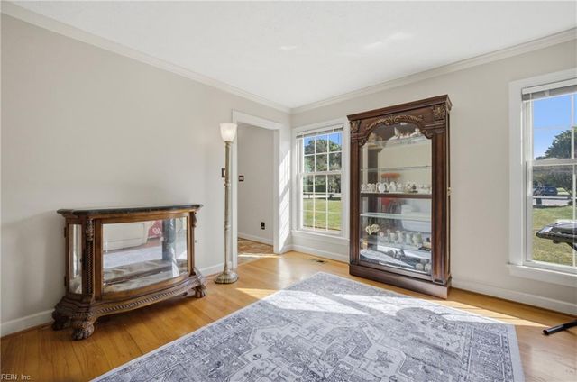 702 Lipton DR, Newport News, VA 23608