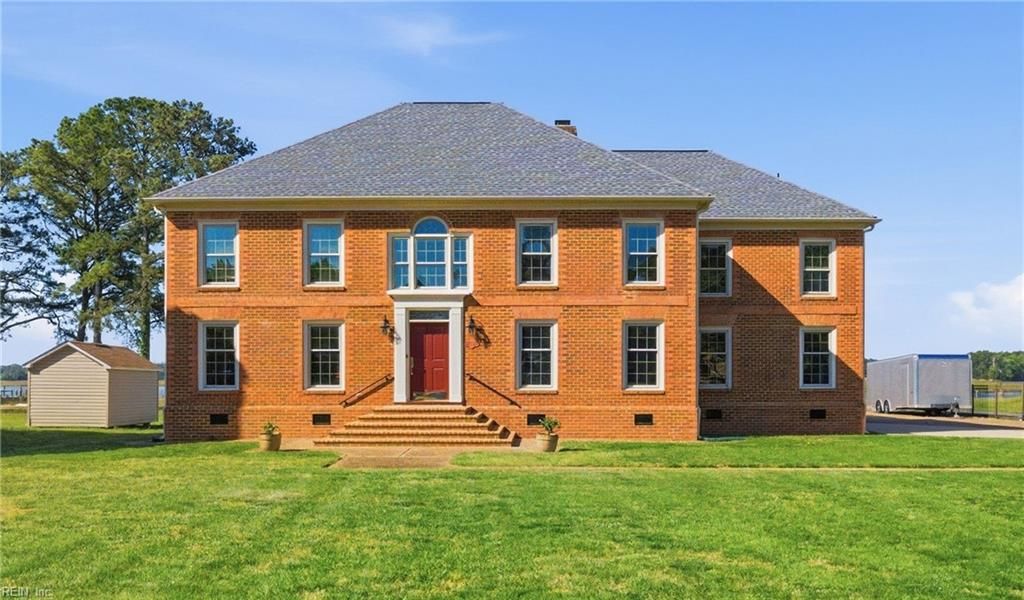 702 Lipton DR, Newport News, VA 23608