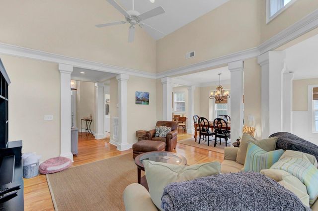 1536 Sea Palms Crescent, Mount Pleasant, SC 29464