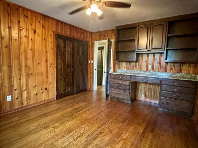 504 Sutherland Drive, Chickasaw, AL 36611