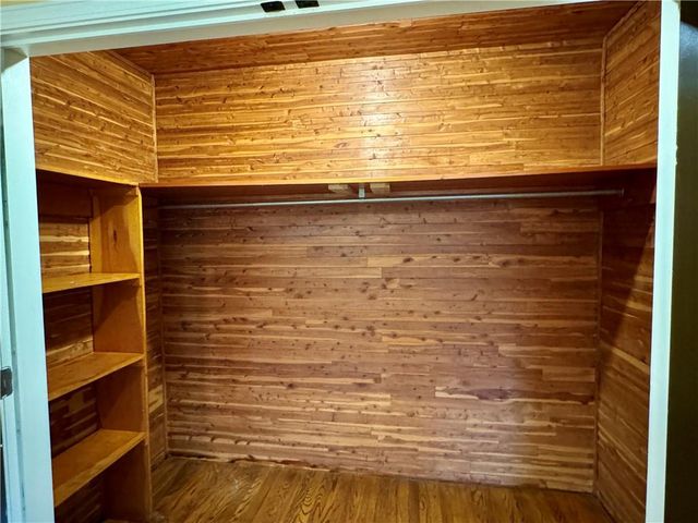 504 Sutherland Drive, Chickasaw, AL 36611