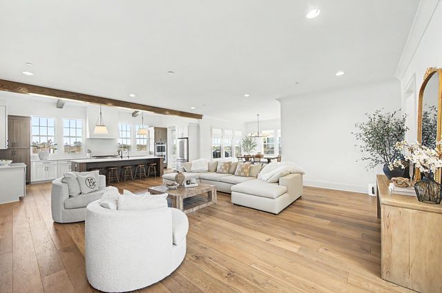 1008 Lawson Ln, Nolensville, TN 37135