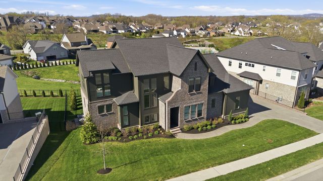 1008 Lawson Ln, Nolensville, TN 37135