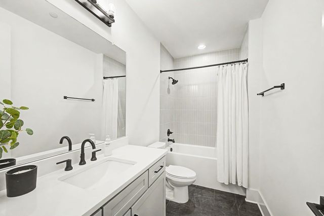 1008 Lawson Ln, Nolensville, TN 37135