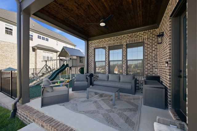 1008 Lawson Ln, Nolensville, TN 37135