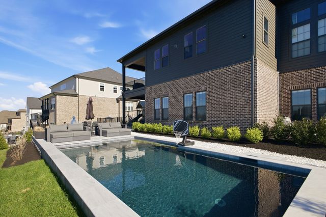 1008 Lawson Ln, Nolensville, TN 37135