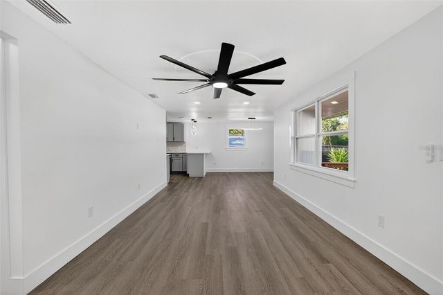 2409 GARBELIA AVENUE, Orlando, FL 32817